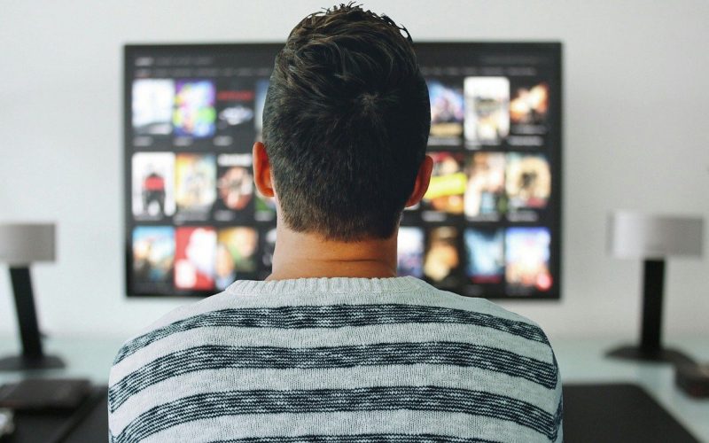 Hur man Rengör en TV-skärm – Bästa Tips & Råd